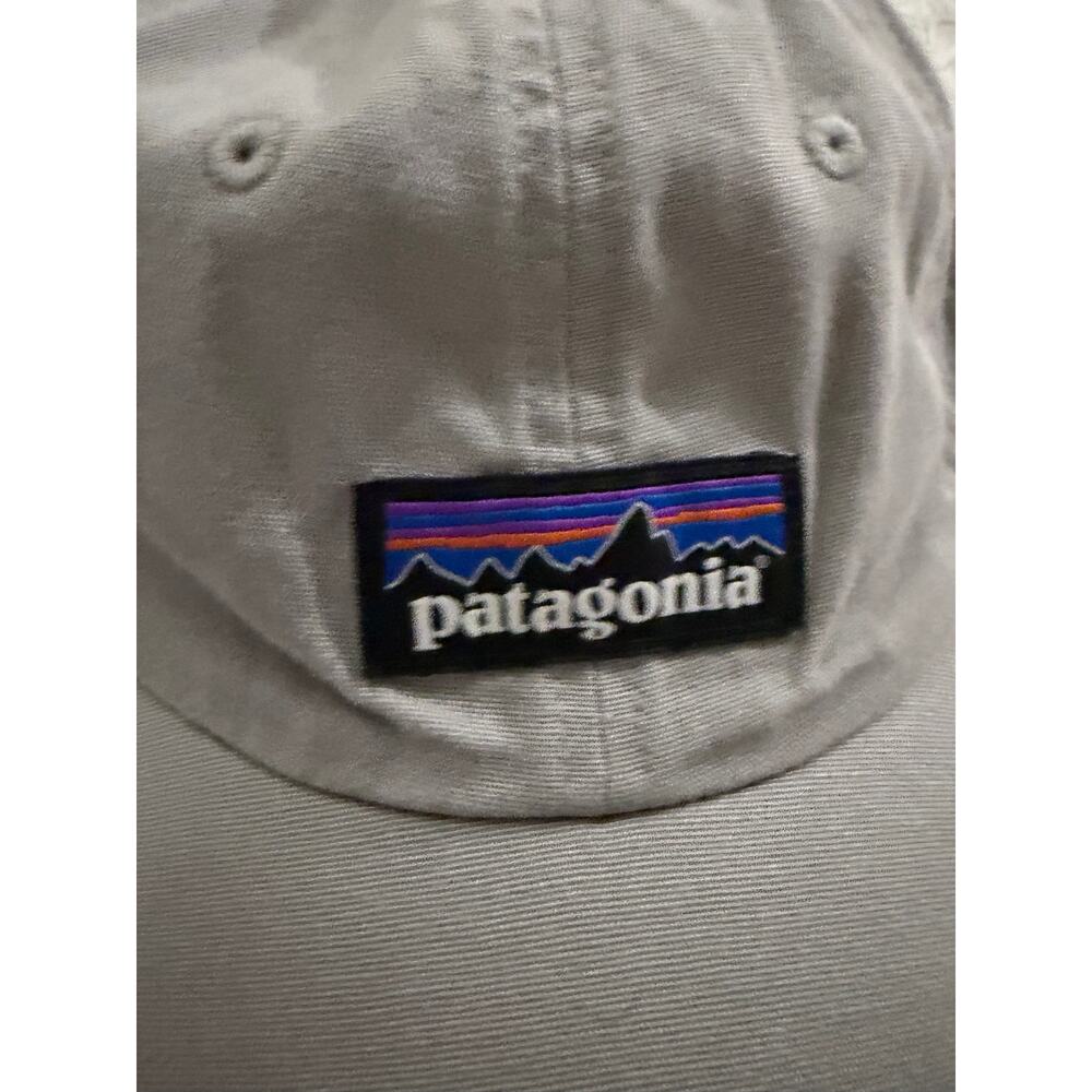 Patagonia P-6 Logo Gray Canvas Baseball Hat Cap Adjustable Strap Outdoors - Picture 2 of 6